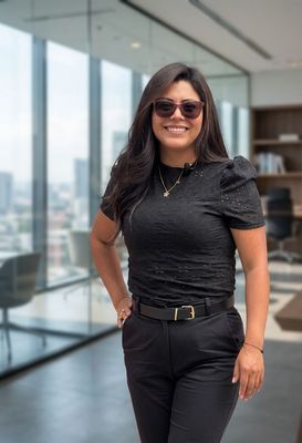ERIKA MOLINA BIENES RAICES